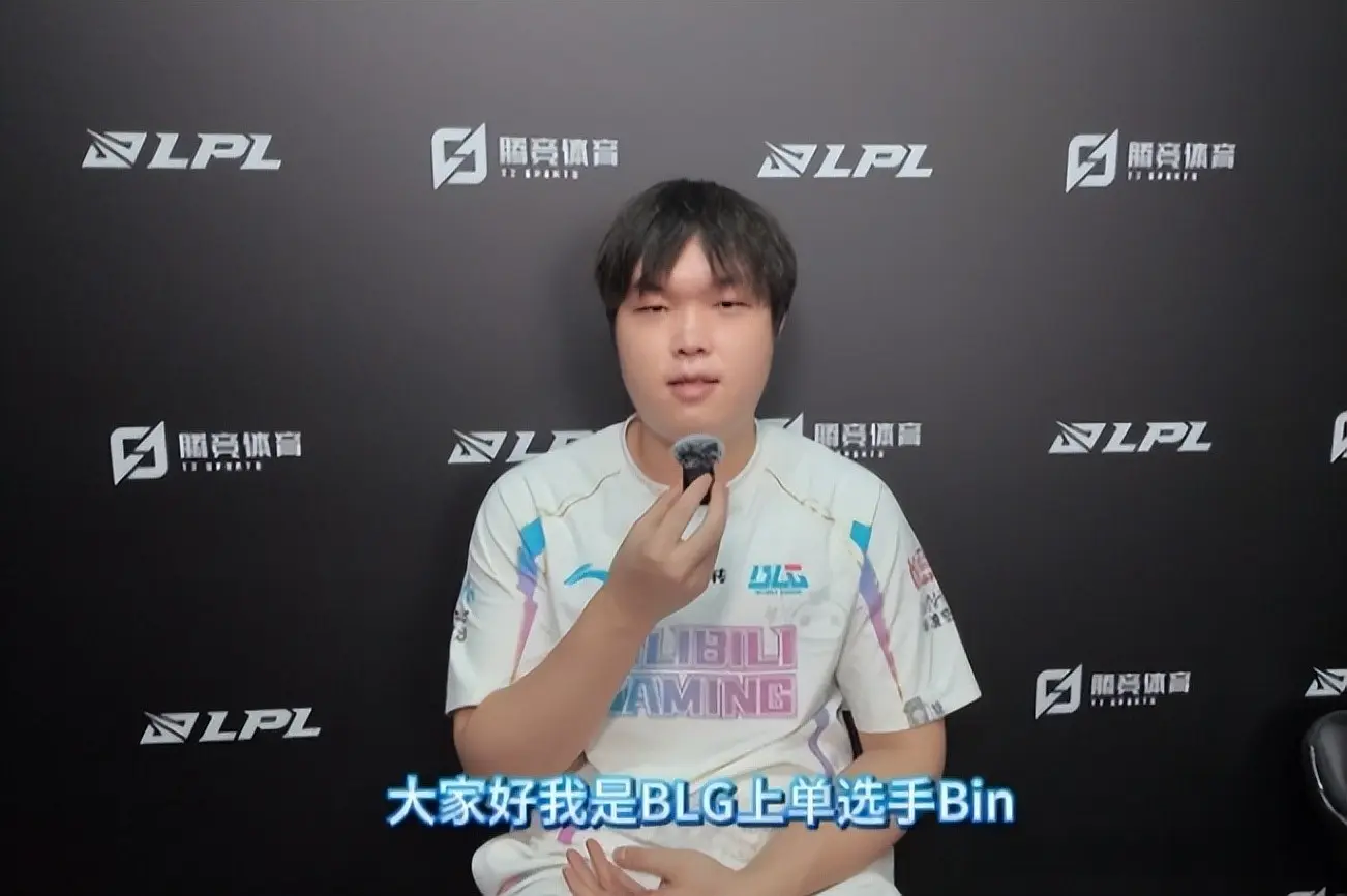 看结果, KLT, 展现 看结果, KLT, 展现