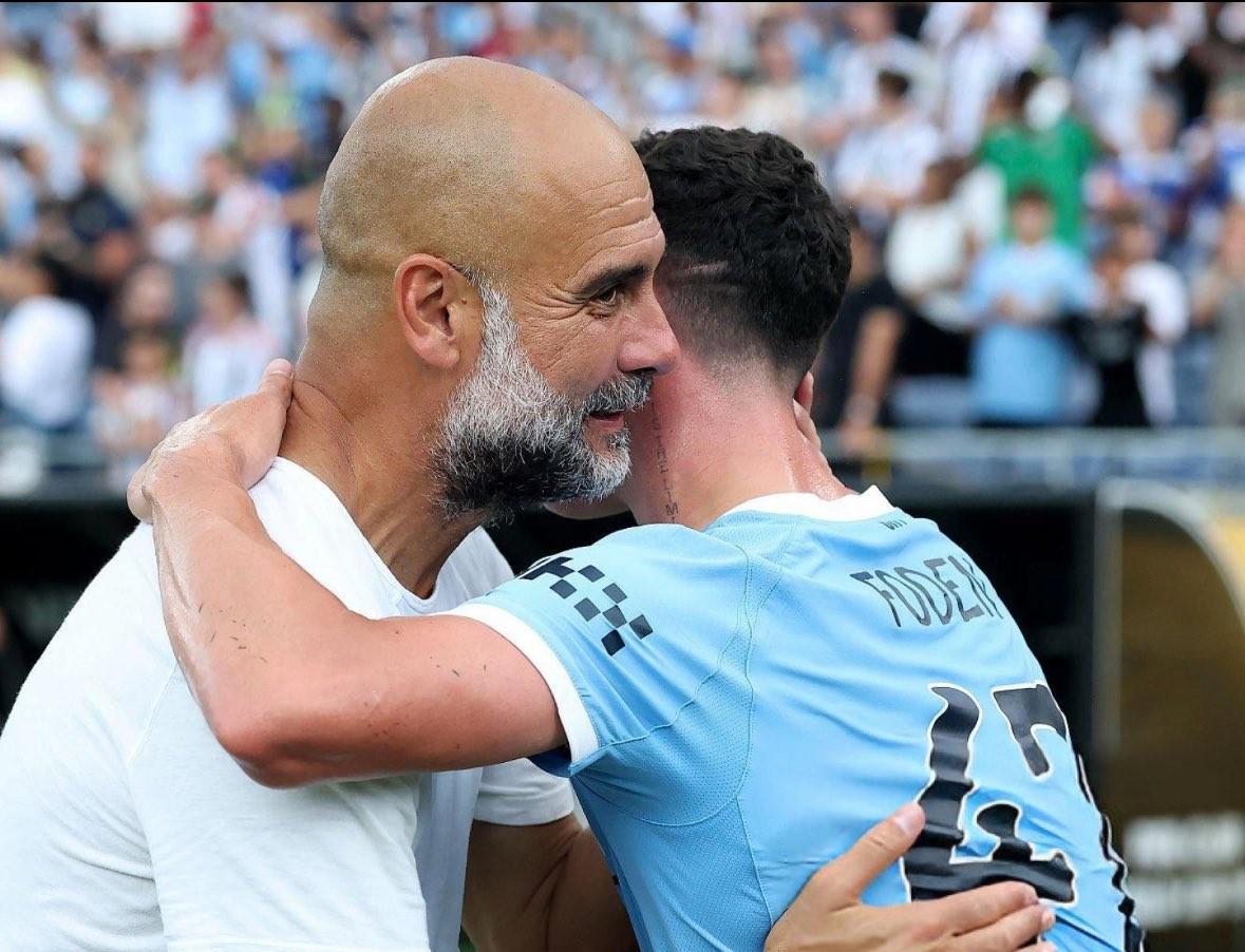 但在他的职, 踢法, 如此聚焦的