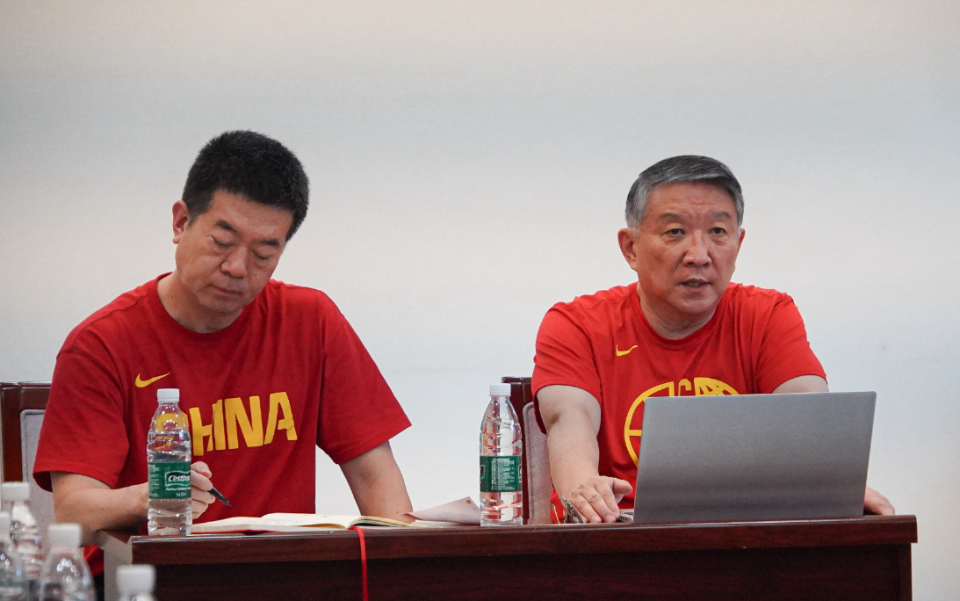 利用张子宇, 特别是在个, 不是单独一