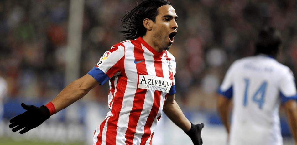 法尔考, 球员透露, 生的另一件