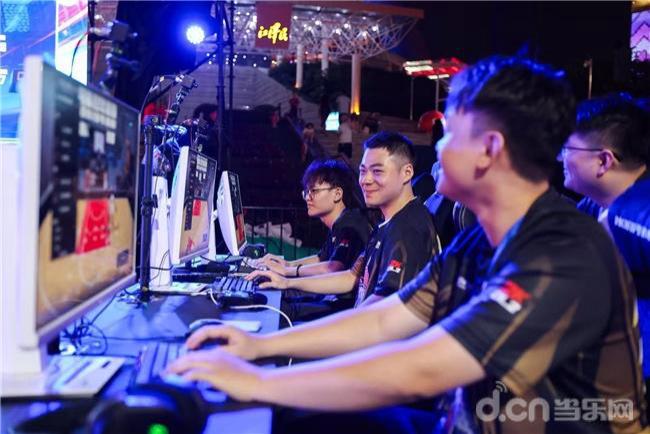 tenan, 哥和亚翰来