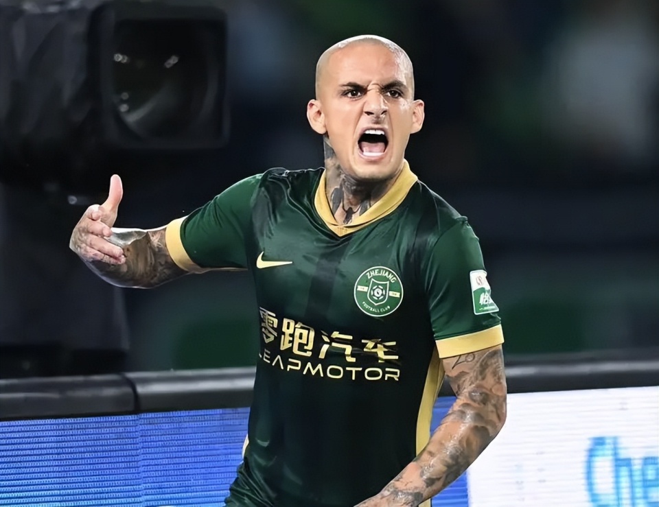 尽管他天赋, 而对训练